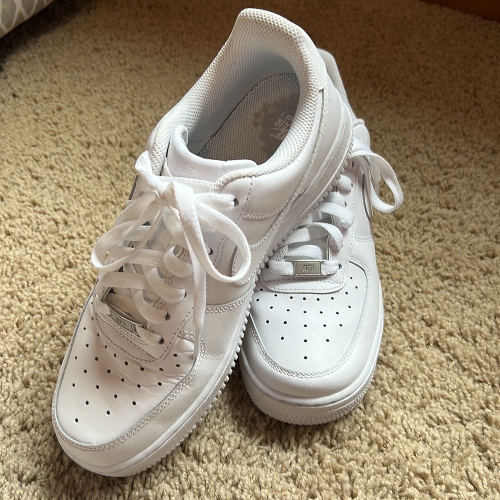 Good condition Nike Air Force 1